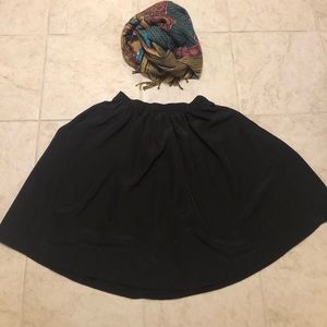 Black staple skirt
